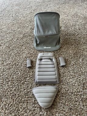 Doona Grey Liki Trike set